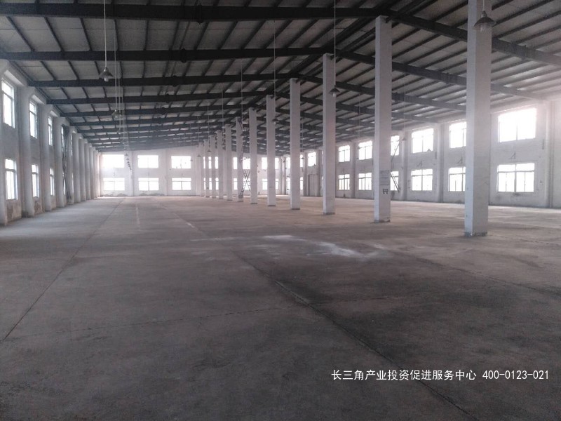G2303 南通启东高新区（滨海工业园） 独院土地厂房出售 35亩 2栋火车头式厂房出售